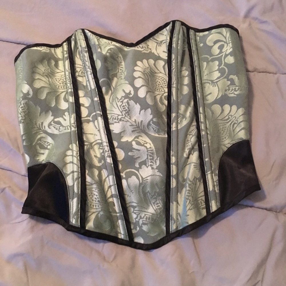 Corset